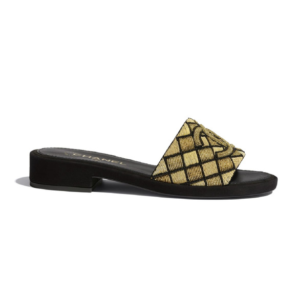Chanel 21A Gold Black Pearl Embroidery Bead CC Logo Slide Sandal Mule Flat 37.5 - Picture 1 of 12